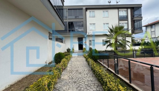 SAKARYADA KARASUDA FLORA 2'DE TEMİZ KULLANIMLI SATILIK DAİRE